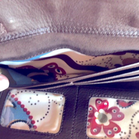 Brighton mini shoulder Bag with adjustable strap. - Picture 4 of 5